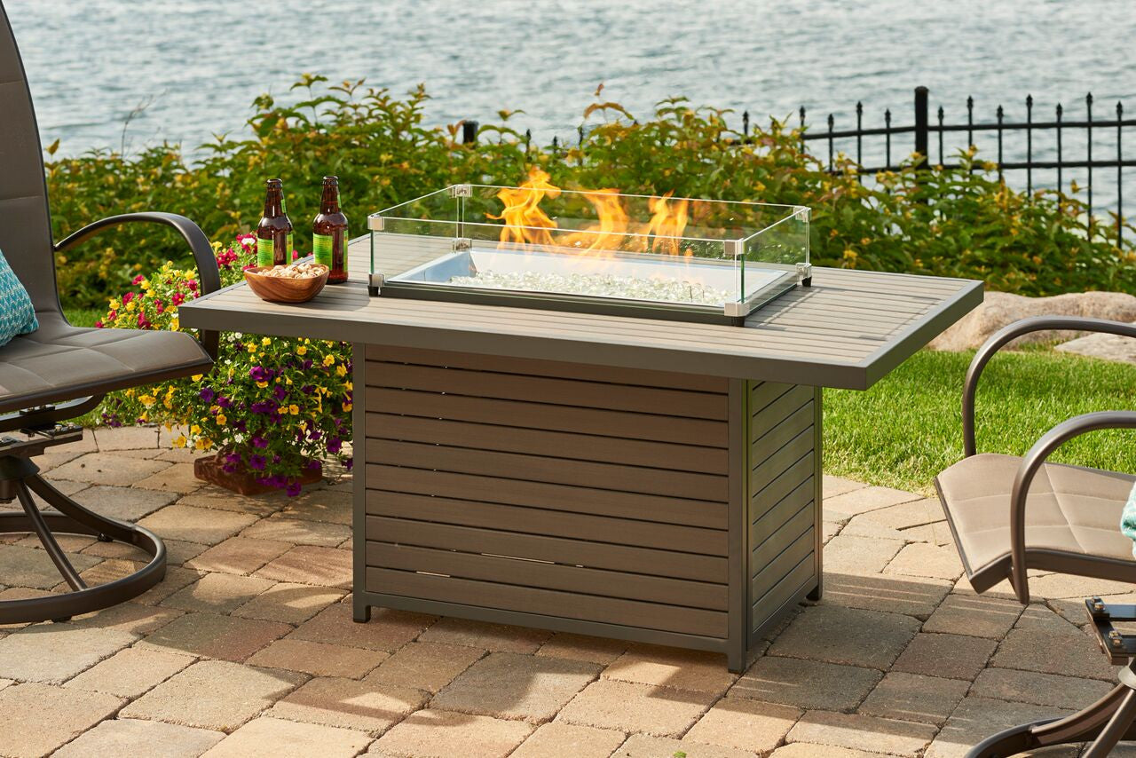 Outdoor Greatroom - Brooks