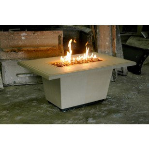 American Fyre Designs - Cosmopolitan Rectangle - Chat Height Firetable - In use