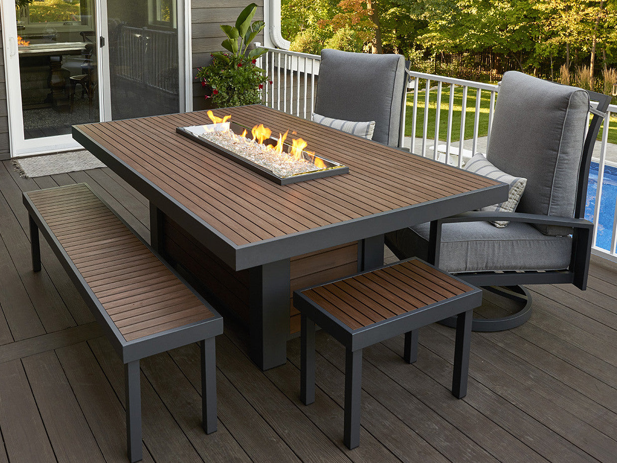 Outdoor Greatroom Kenwood